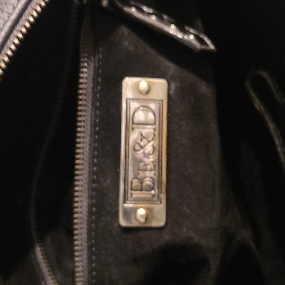Be & D Leather Satchel - Picture 15 of 15